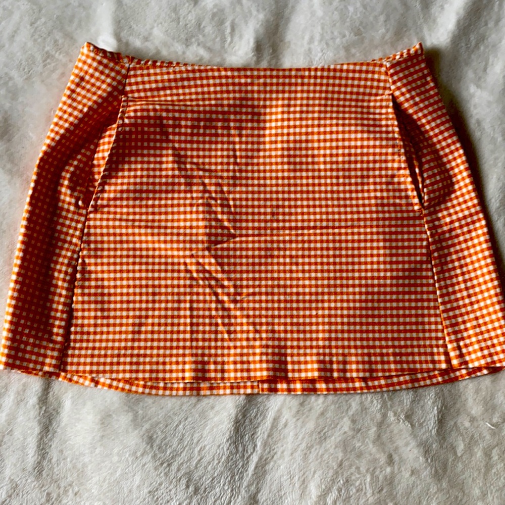 Gingham mini skirt